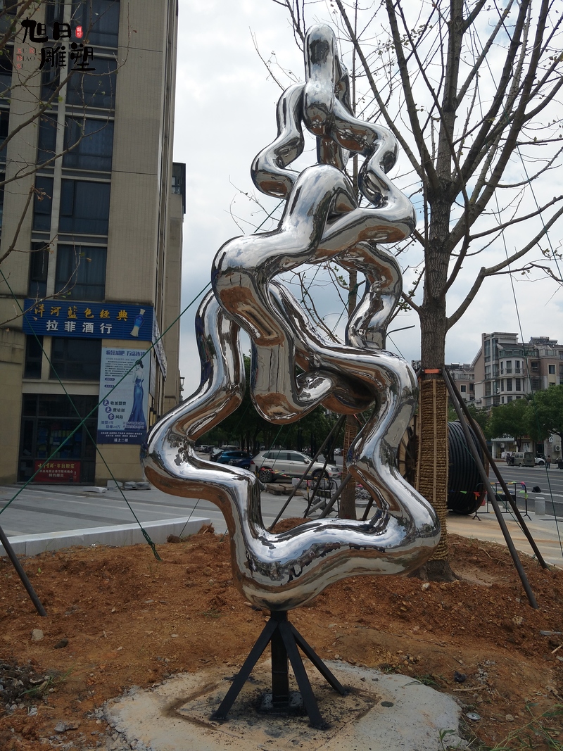 杭州不锈钢雕塑304材质高度6米